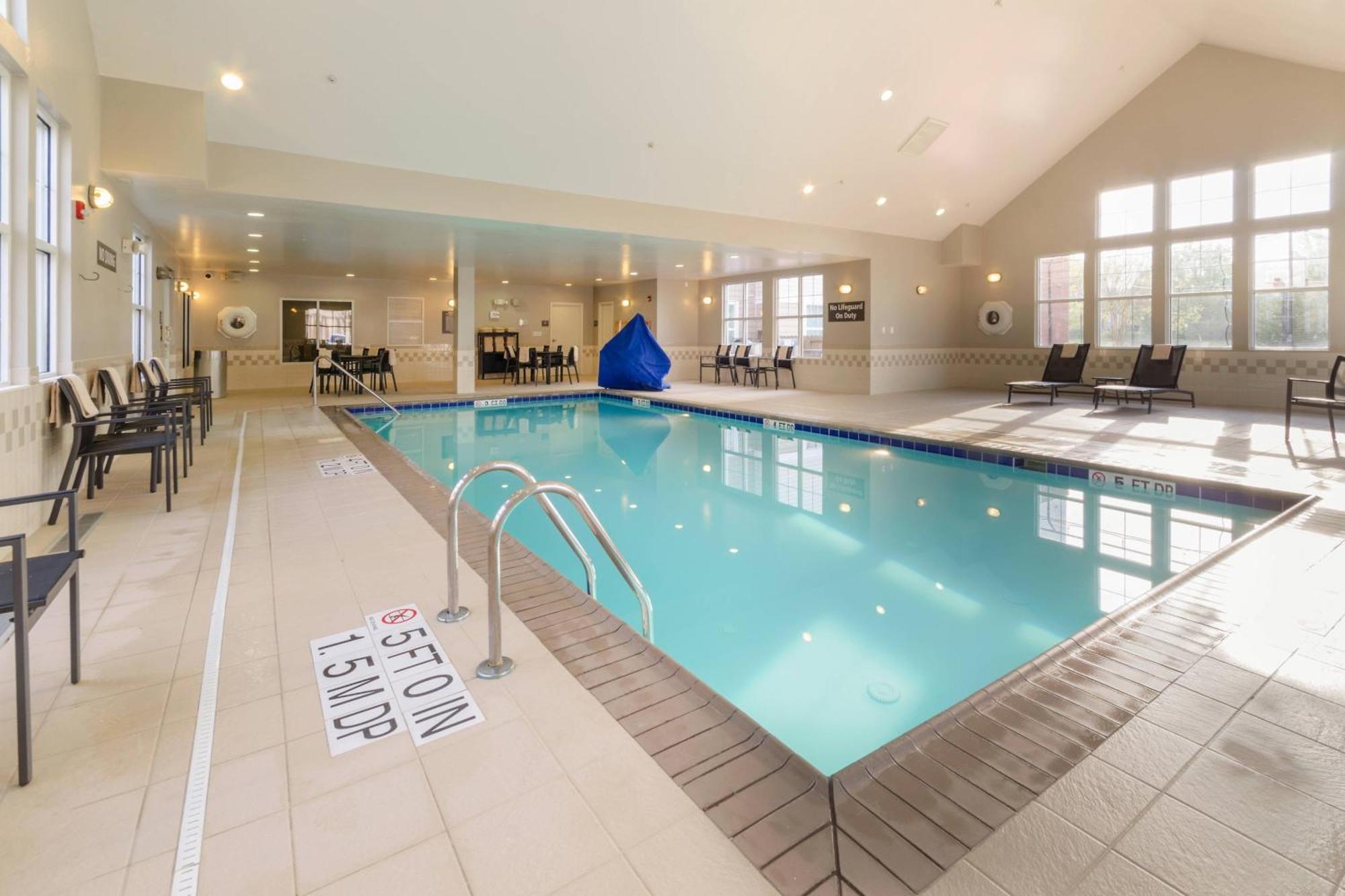 Hotel By Marriott 3*