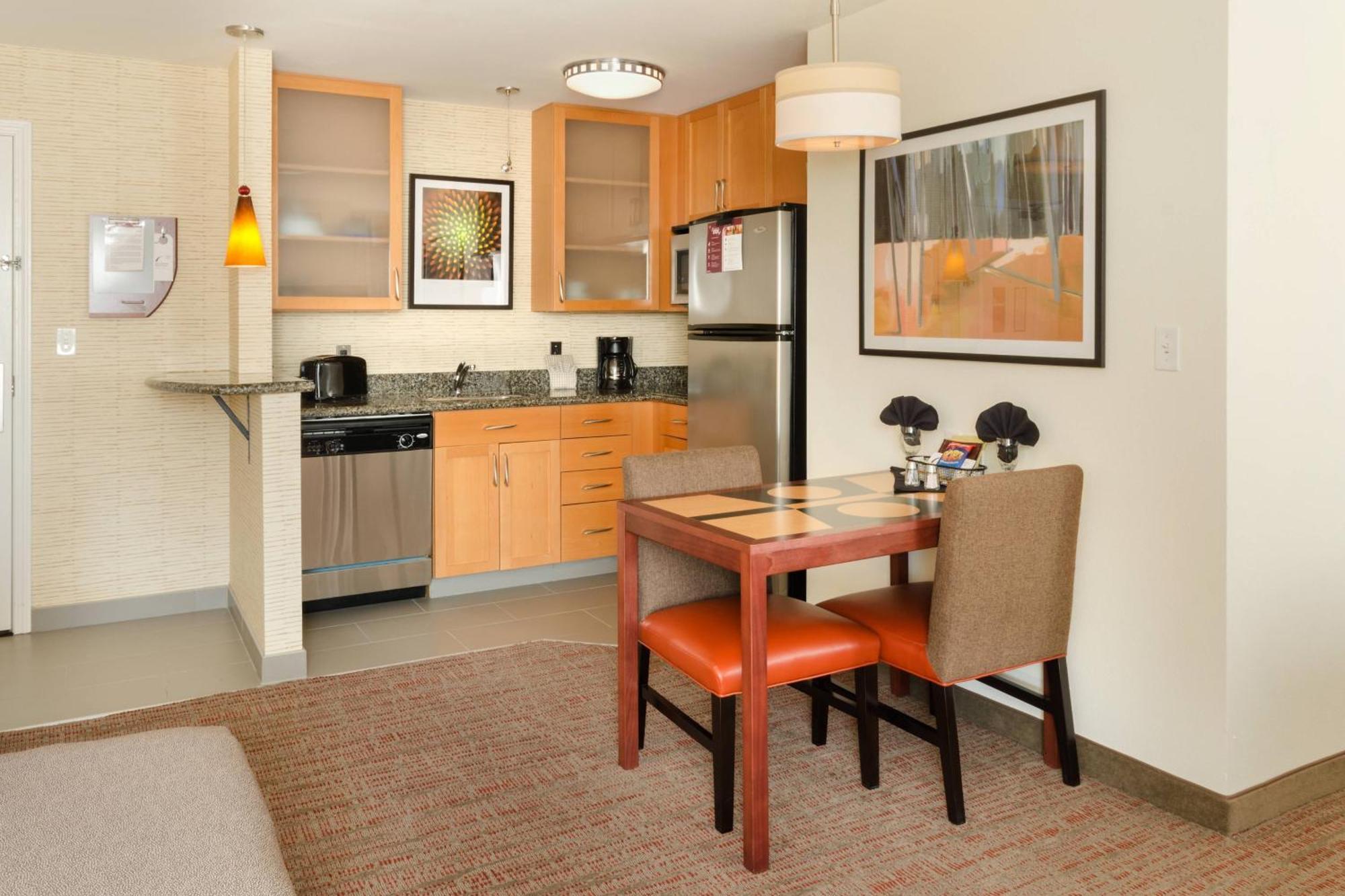 Hotel By Marriott 3*