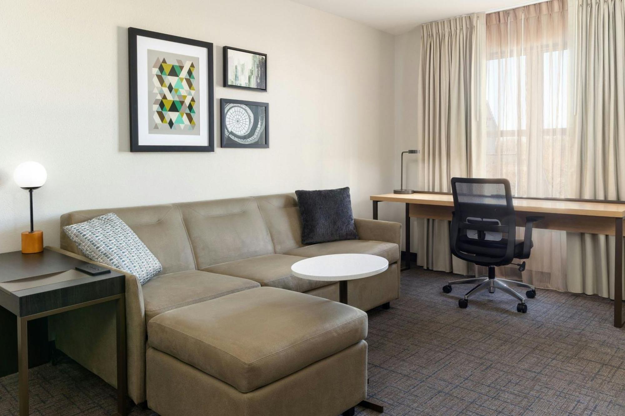 By Marriott 3*
